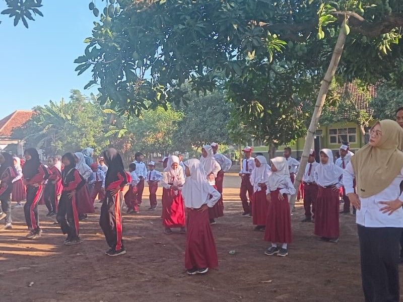 Senam Sehat Anak Indonesia Hebat